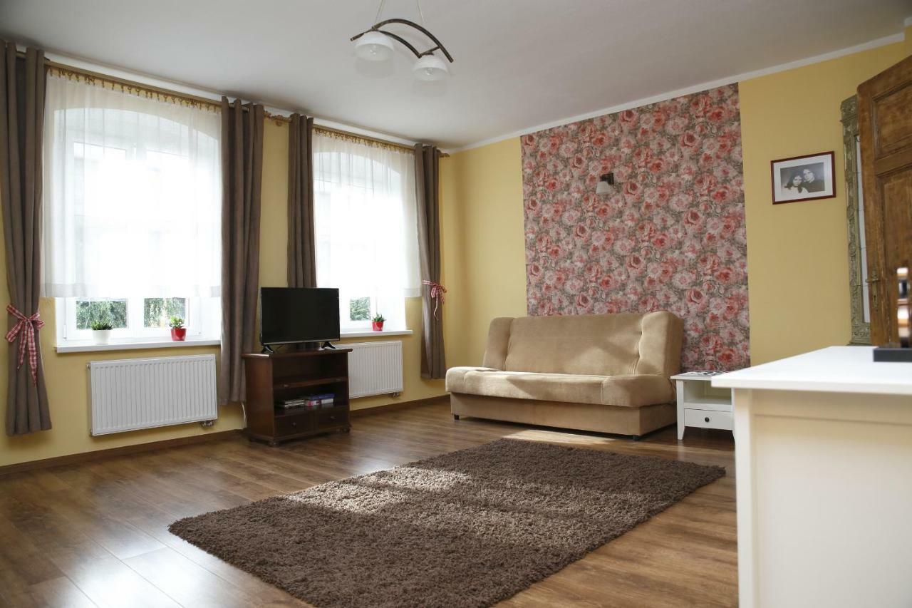 Апартаменты Apartament Zapiecek Мальборк Экстерьер фото